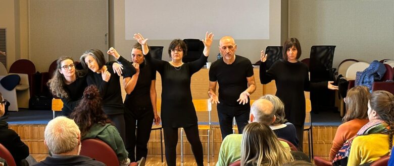 Performance Playback Theatre-Fare e disfare (1)